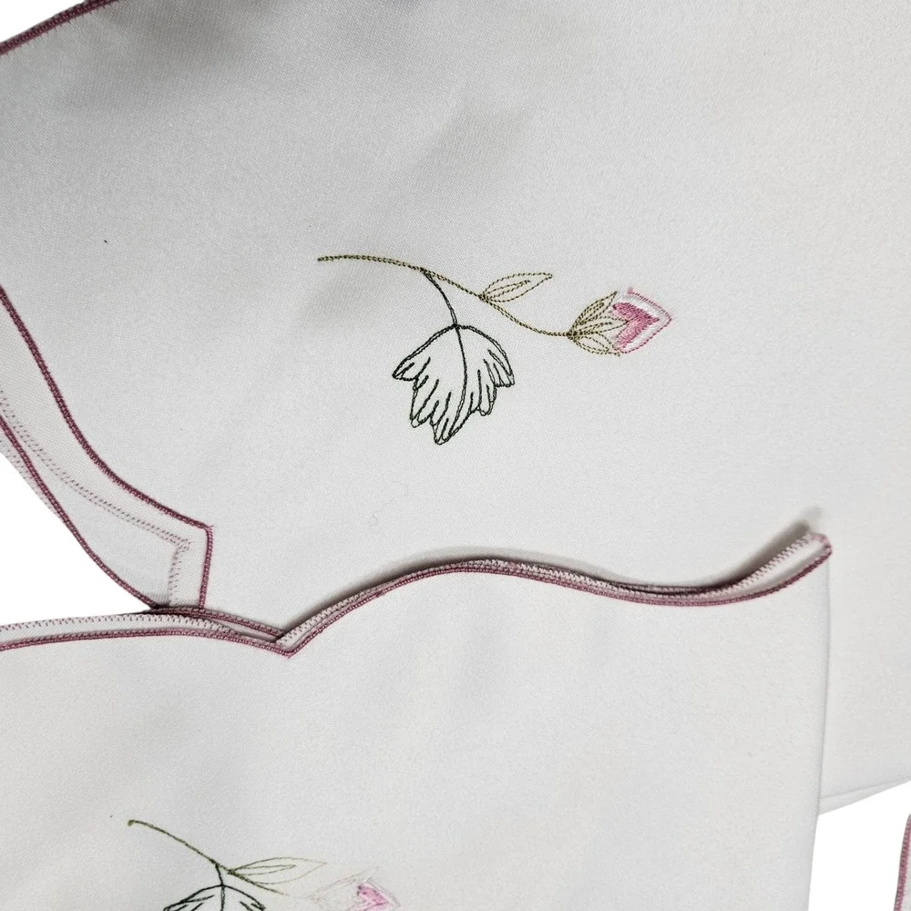 Vintage‎ Embroidered Rose Satin Cloth Napkins Set 6 Scalloped Edges Dinner Party